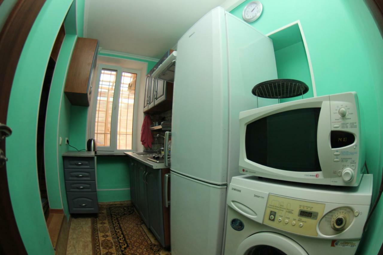 Apartment On Gimnazycheskaya Odesa Exterior photo